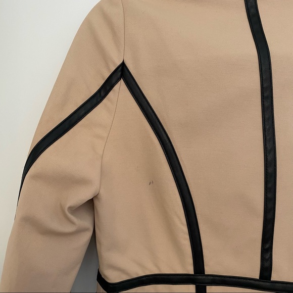 Bebe trench coat SZ:S - Picture 7 of 7